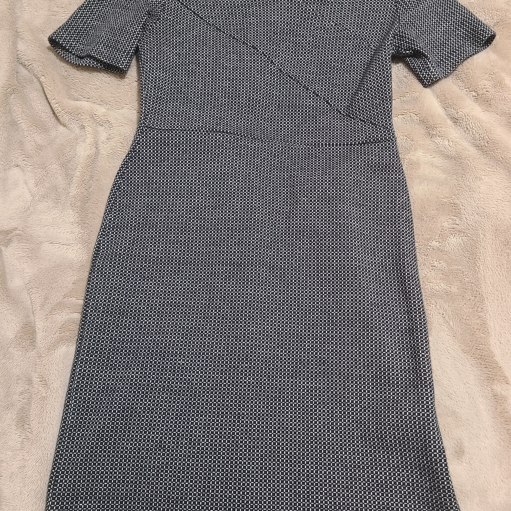 Banana Republic- Elegant Gray Women's Dress